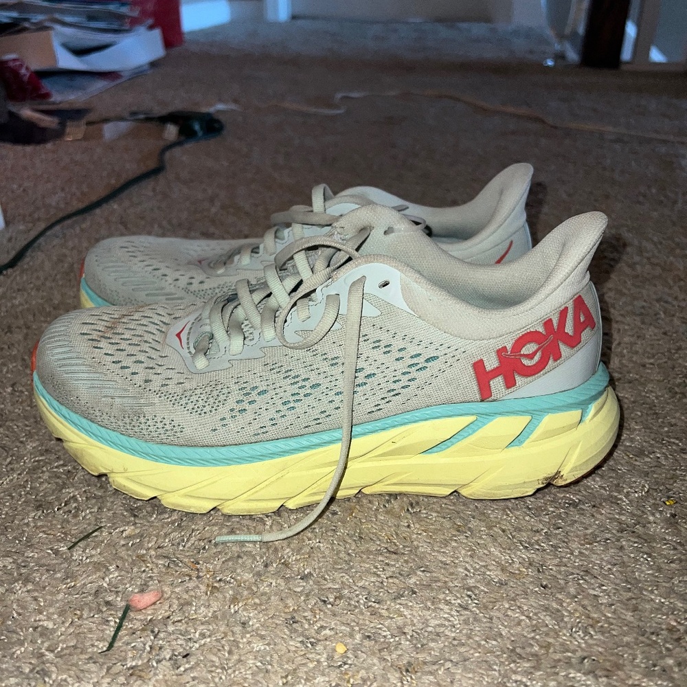 Hoka Clifton 7